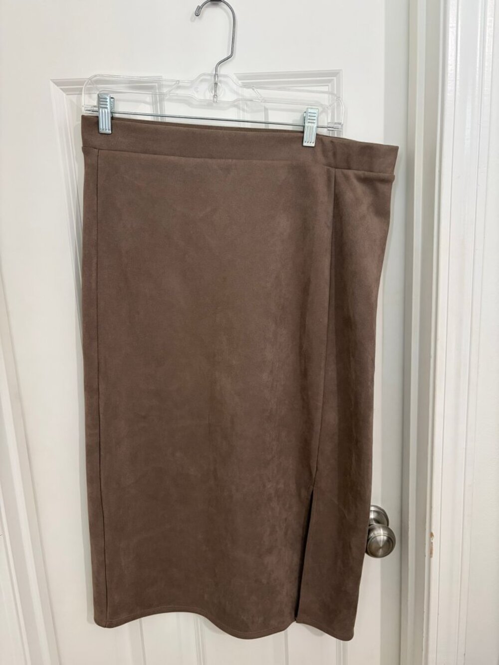 Olivia Blu Brown Faux Suede Pull-On Pencil Skirt Large